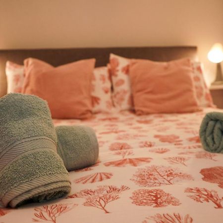 Lovely Holiday Home Next To Bus Terminus St. Paul's Bay Exteriér fotografie